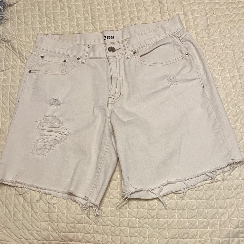 Jorts! Low rise, BDG Light Stone Distressed Denim Shorts